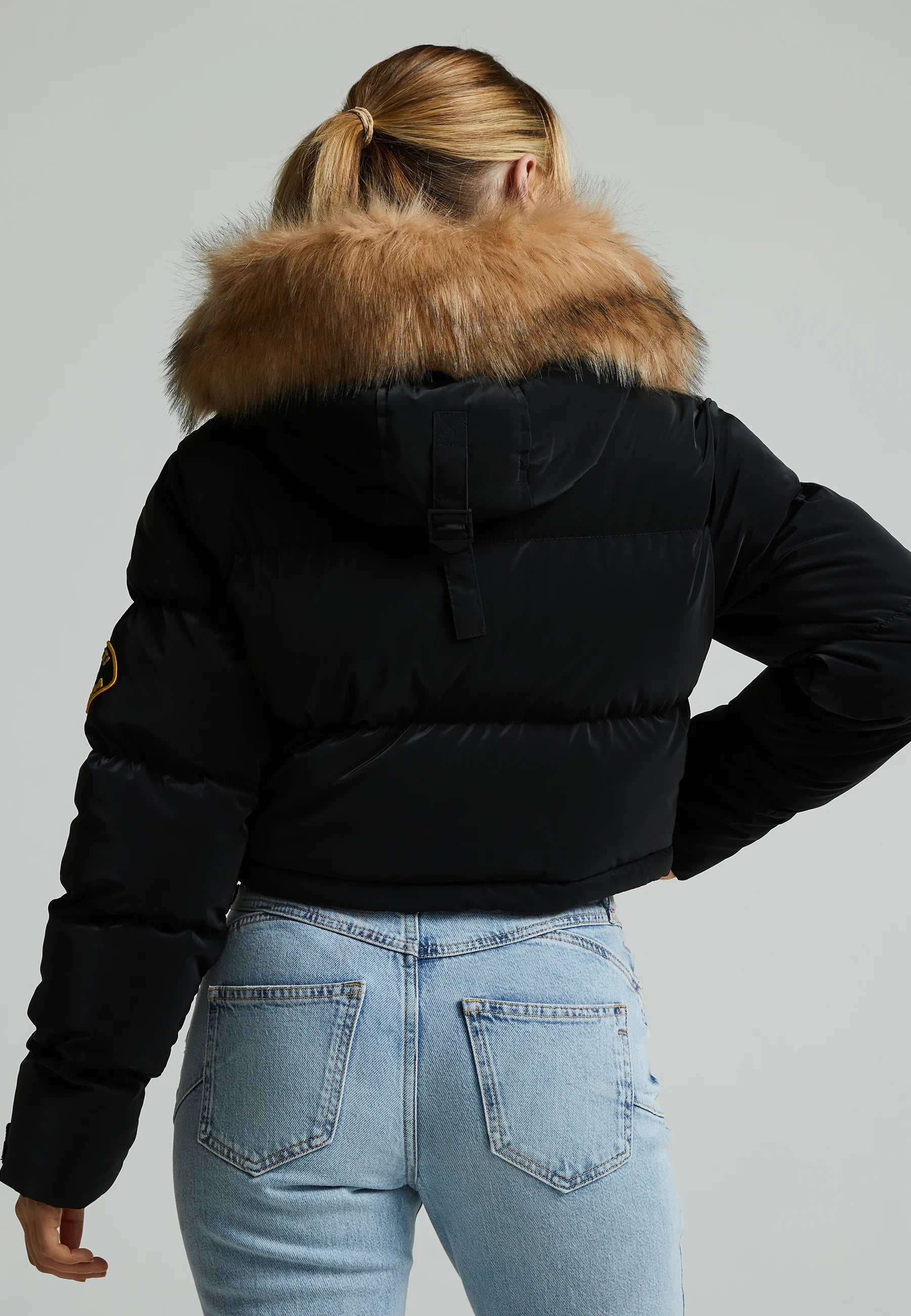 BELLUCCI CROPPED HOODED PUFFER - Winter jacket - black